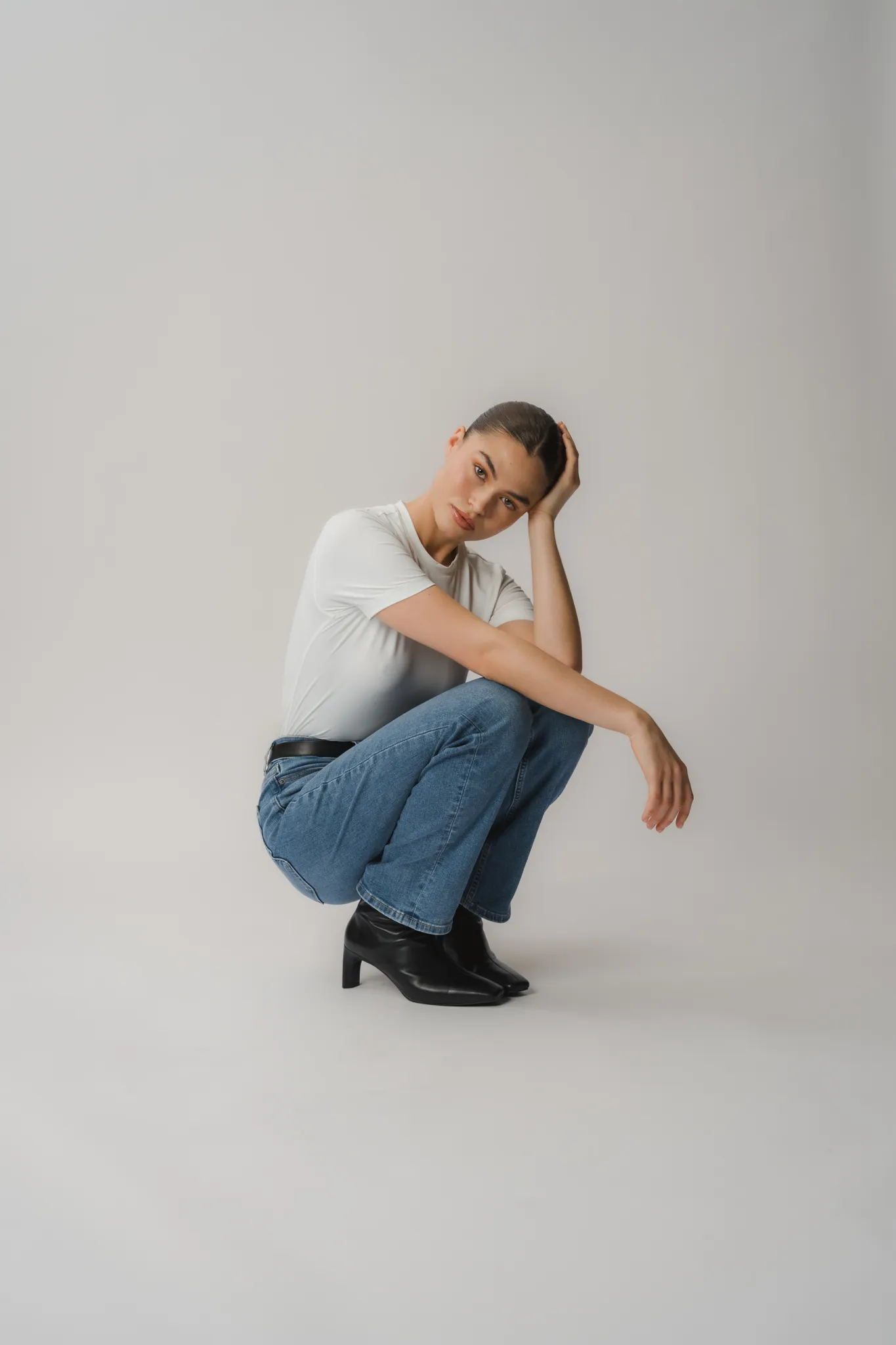 Ninepine: Porträtt i studiomiljö